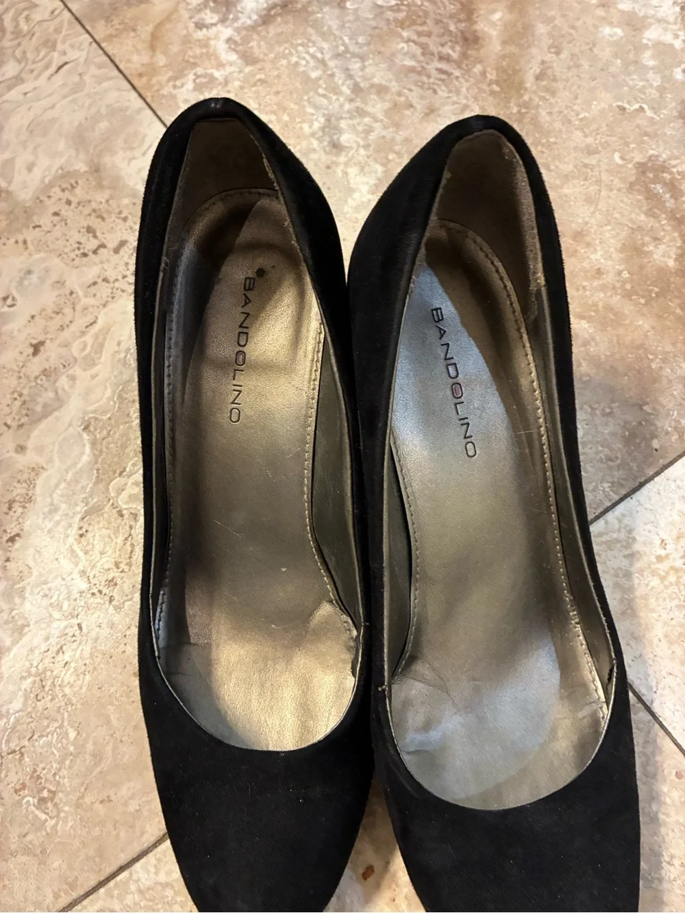 Bandolino Black Suede Round-Toe Pumps